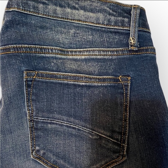 DRIFTWOOD Jackie embroidered jeans. Size 32​ - Picture 6 of 10